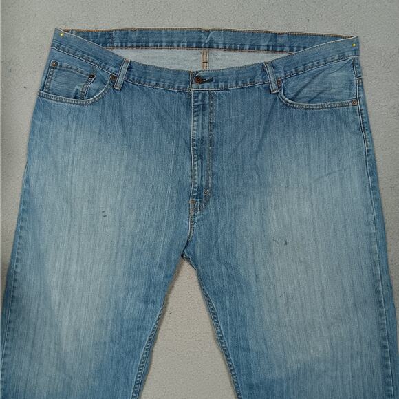Levi's 559 Jeans Light Blue Size 46 x 32 100% Cotton 5 Working Pockets - Picture 2 of 10